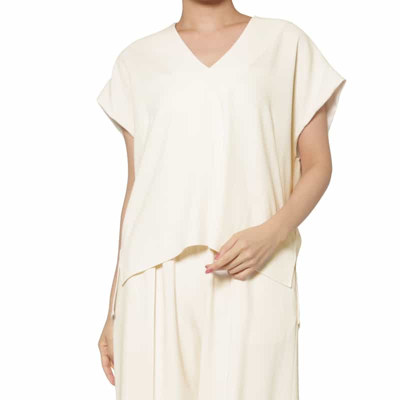 BARNEYS NEW YORK セットアップ ウォッシャブル ジョーゼット素材 Vネックブラウス IVORY