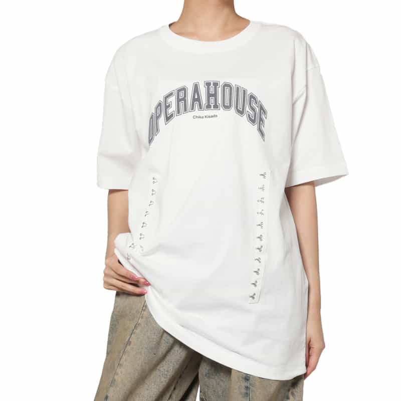 CHIKA KISADA CHIKA KISADA ＜チカ キサダ＞ フック付きデザインTシャツ WHITE