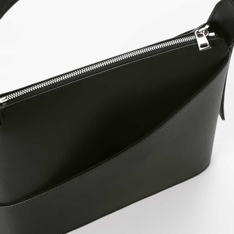 SARTU SARTU ＜サルトゥ＞ ショルダーバッグ “NOV“ BLACK
