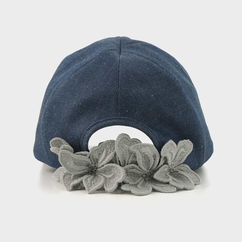 ATHENA NEW YORK ATHENA NEW YORK＜アシーナ ニューヨーク＞フラワーレース付きデニムキャップ "ALICIA" BLUE