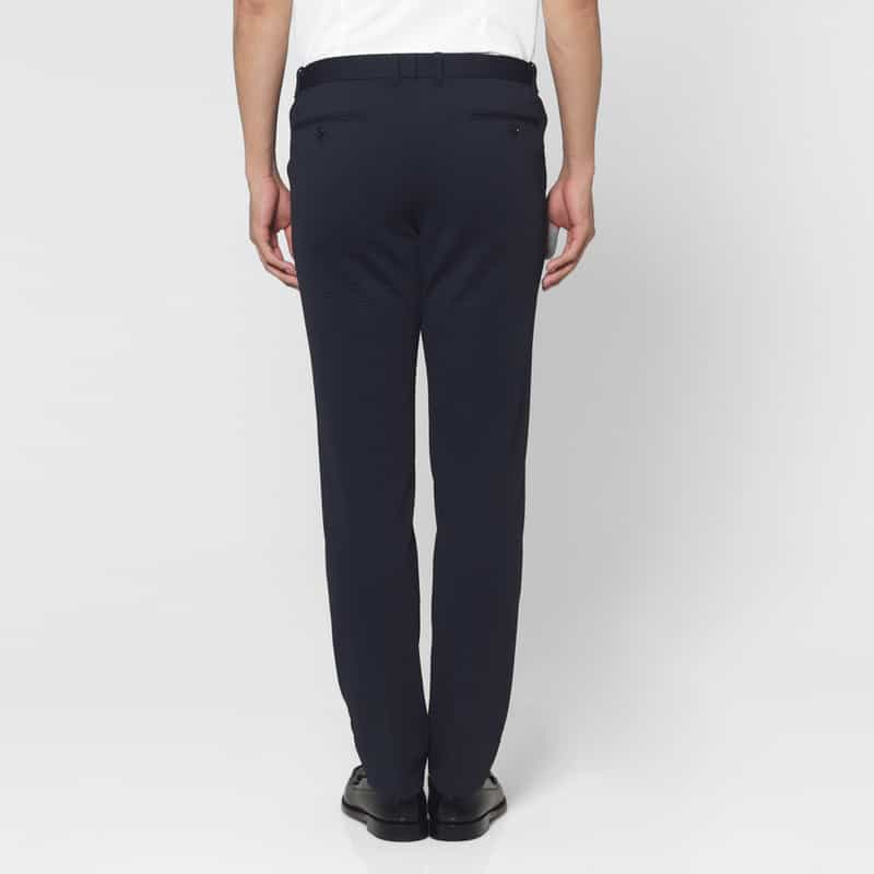 BARNEYS NEW YORK セットアップ サッカーストライプ素材ストレッチパンツ NAVY