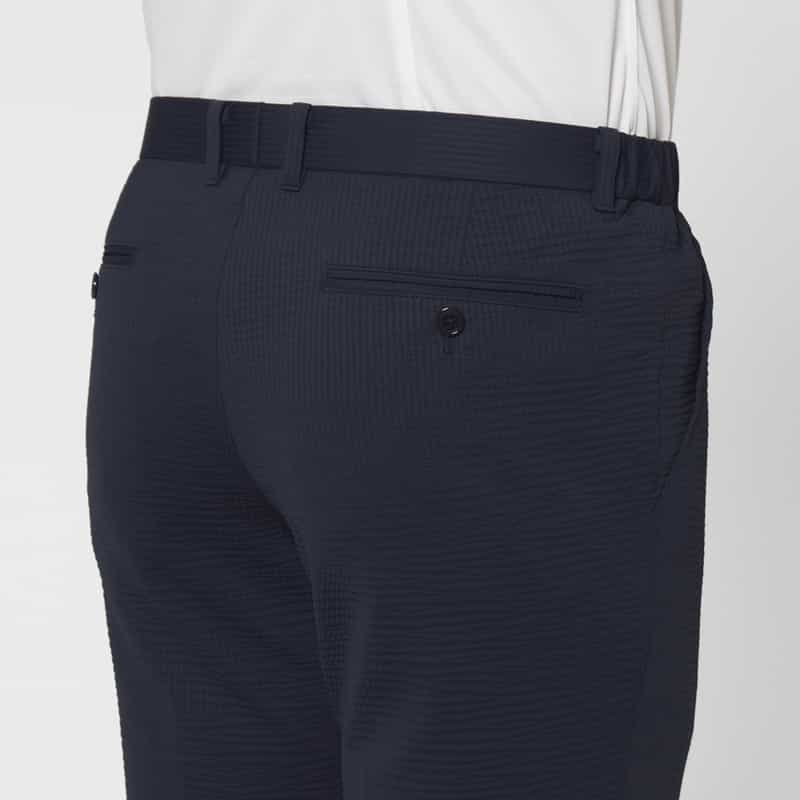 BARNEYS NEW YORK セットアップ サッカーストライプ素材ストレッチパンツ NAVY