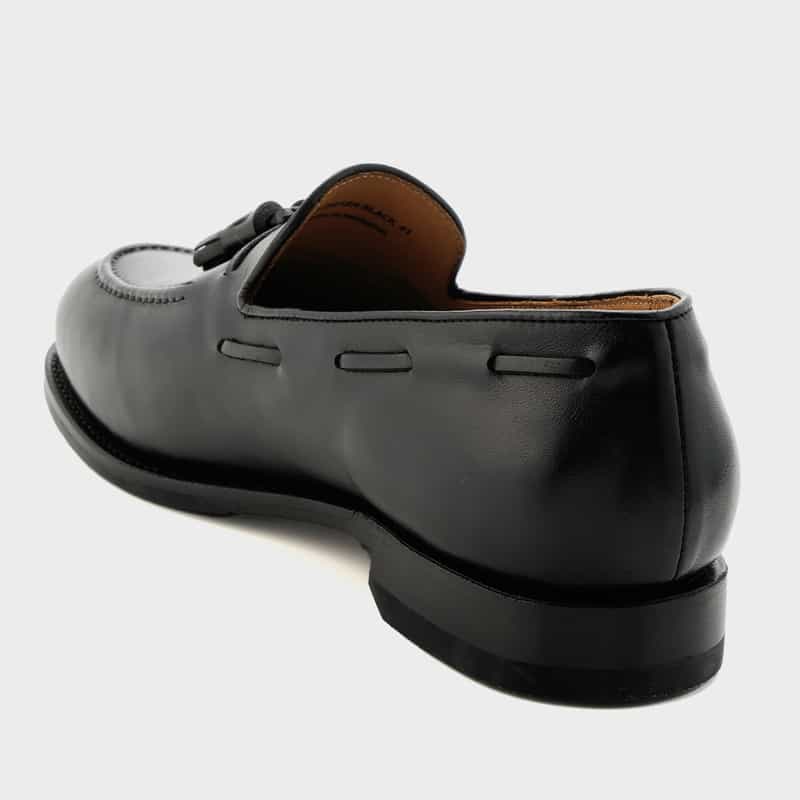 BARNEYS NEW YORK タッセルローファー BLACK