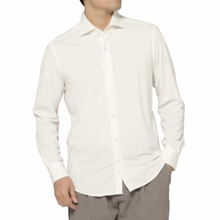 カッタウェイシャツ