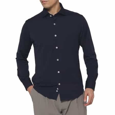 カッタウェイシャツ