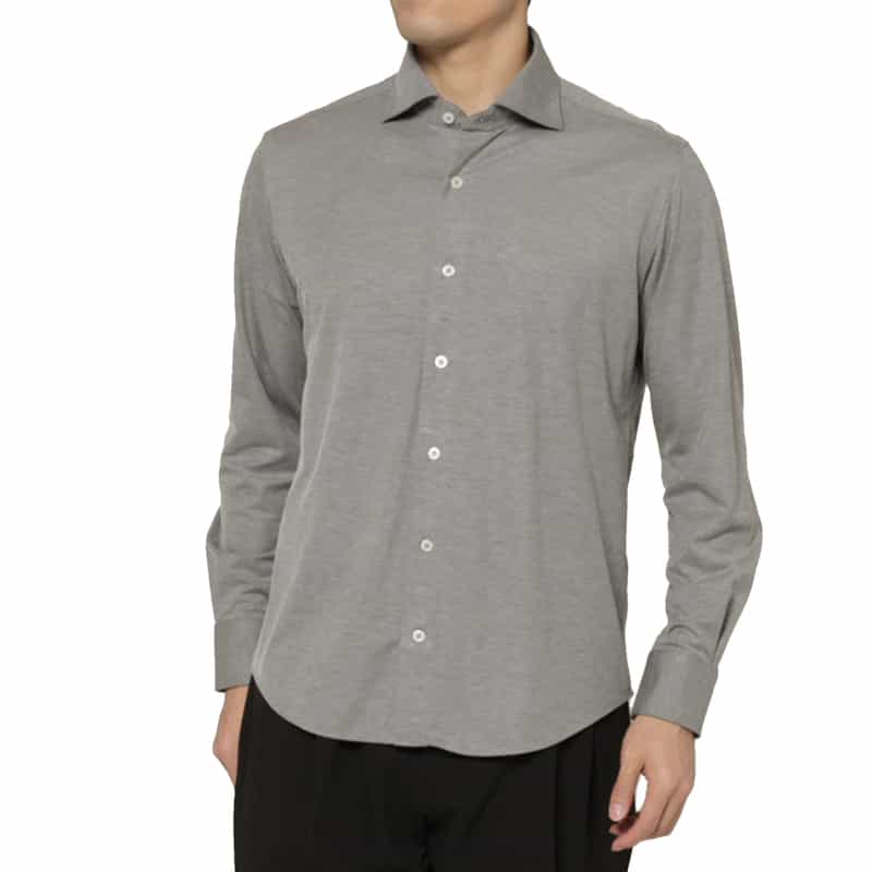 カッタウェイシャツ