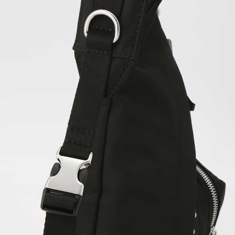 MM6 MAISON MARGIELA MM6 MAISON MARGIELA＜エムエム6 メゾン マルジェラ＞ ショルダーバッグ "JAPANESE" BLACK