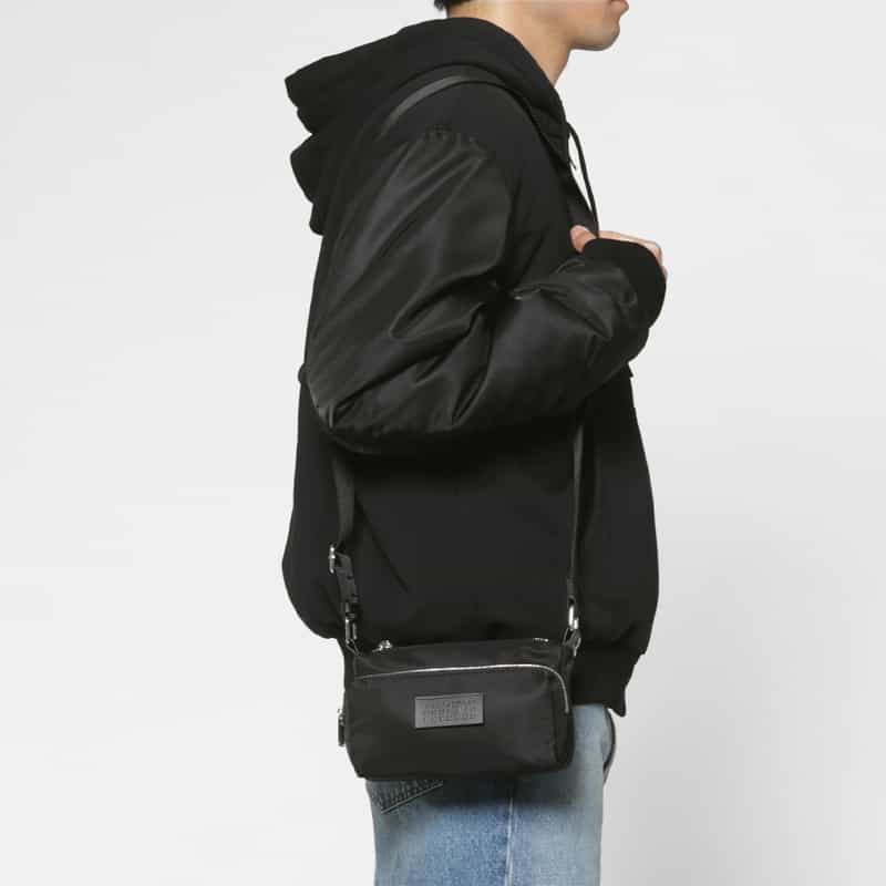 MM6 MAISON MARGIELA MM6 MAISON MARGIELA＜エムエム6 メゾン マルジェラ＞ クロスボディバッグ BLACK