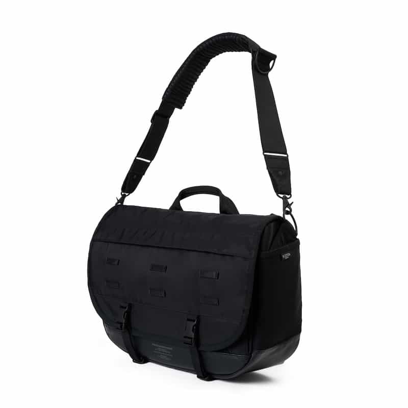 PORTER PORTER＜ポーター＞MONOCHROME "MESSENGER BAG" BLACK