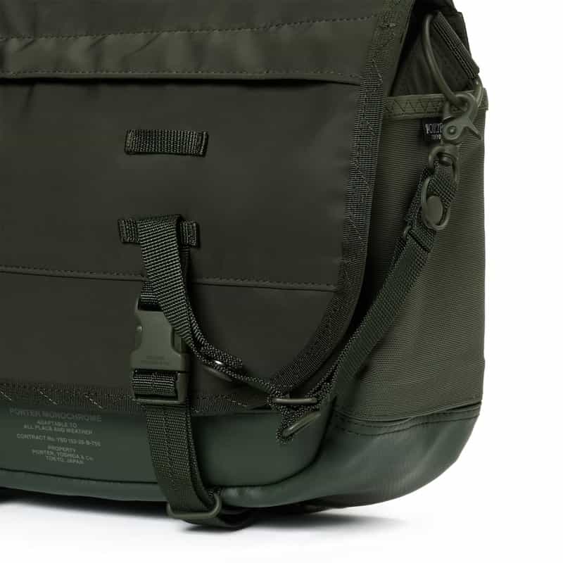 PORTER PORTER＜ポーター＞MONOCHROME "MESSENGER BAG (S)" KHAKI