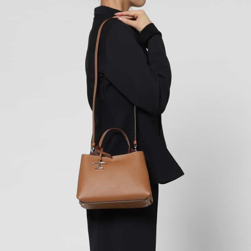 TOD’S TOD'S ＜トッズ＞ レザーミニワンハンドルバッグ “T Timeless“ CAMEL