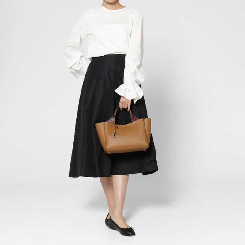 TOD’S TOD'S ＜トッズ＞ レザーミニトートバッグ “T Timeless“ CAMEL