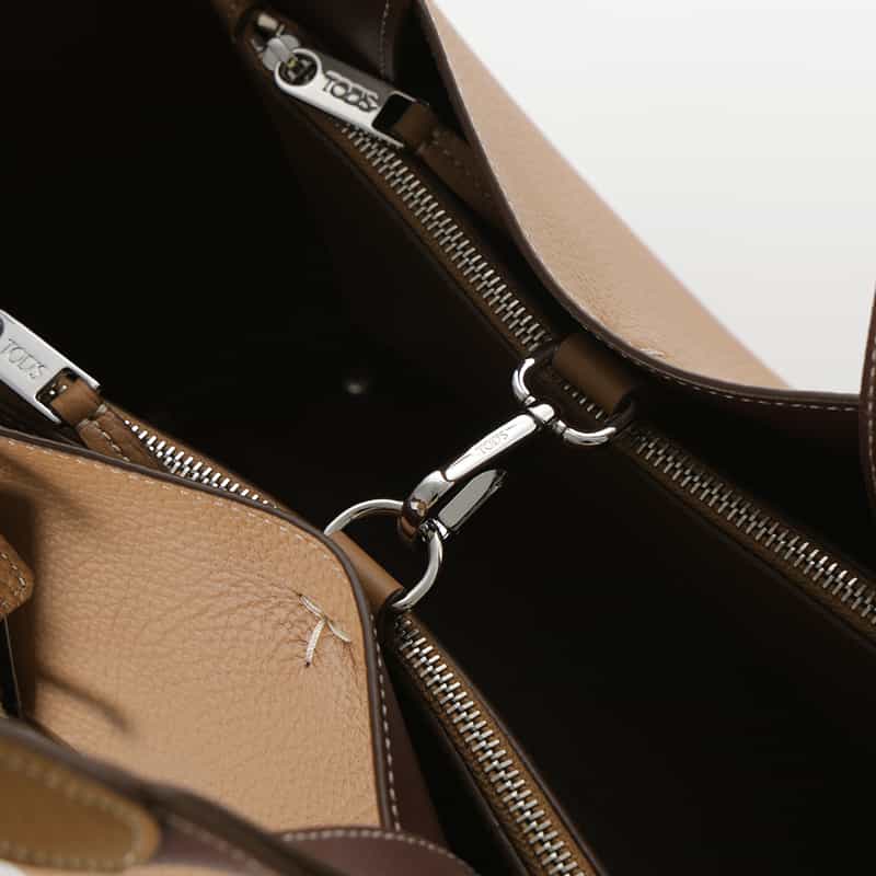 TOD’S TOD'S ＜トッズ＞ レザーミニトートバッグ “T Timeless“ CAMEL