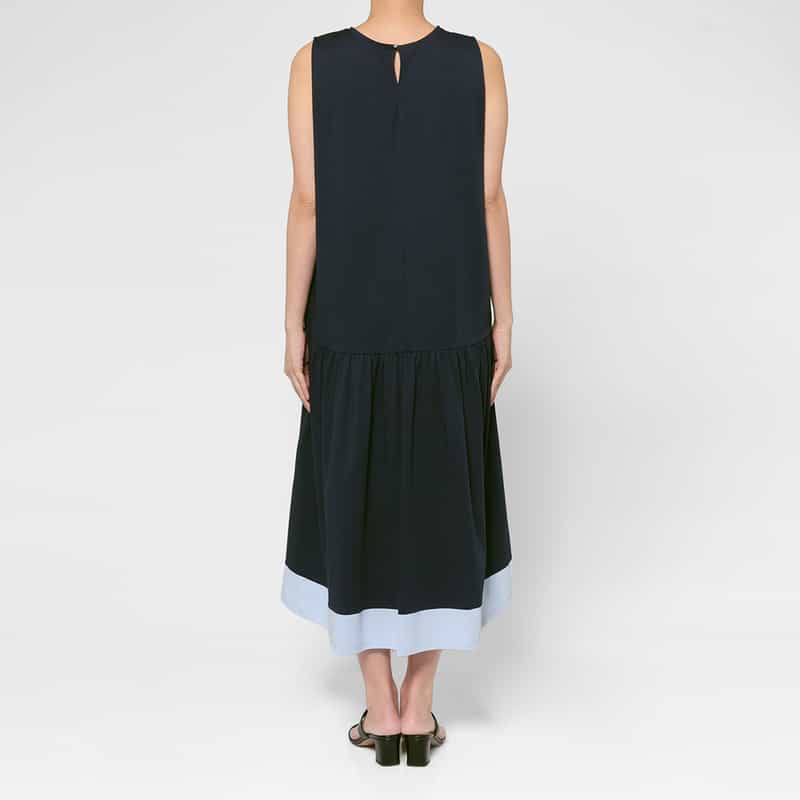 BARNEYS NEW YORK ウォッシャブル  カラートリムデザイン ノースリーブロングドレス NAVY