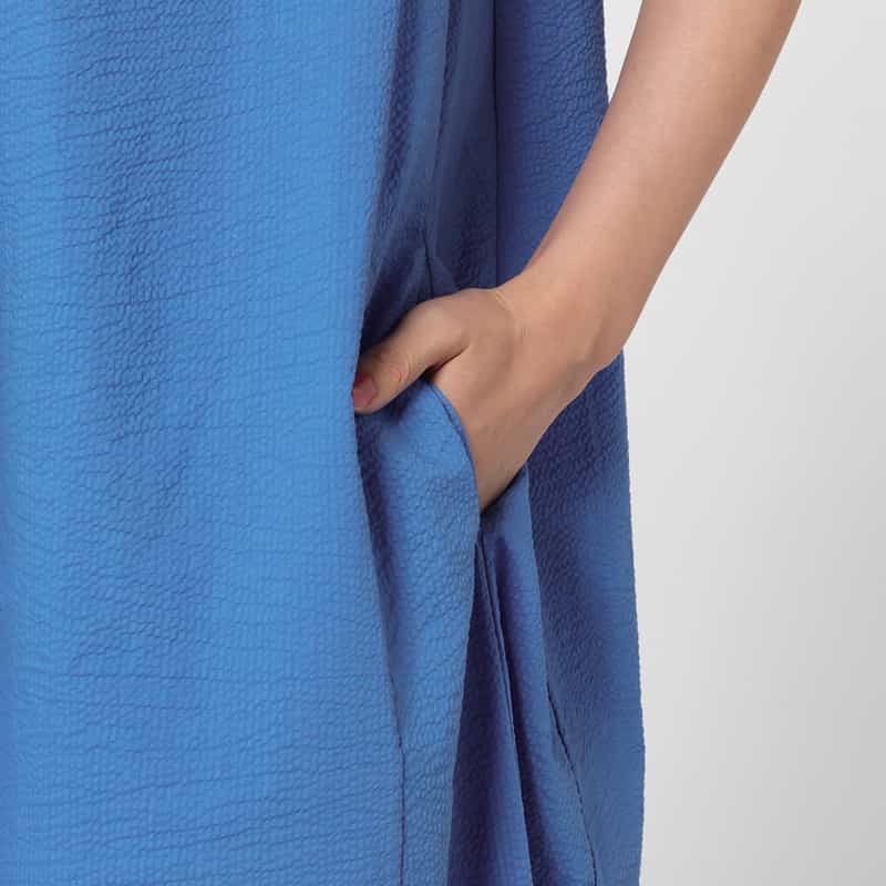 BARNEYS NEW YORK ウォッシャブル 前後2WAY シアサッカードレス BLUE