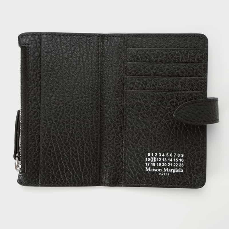 MAISON MARGIELA MAISON MARGLELA ＜メゾンマルジェラ＞ 2つ折りフラグメントケース BLACK