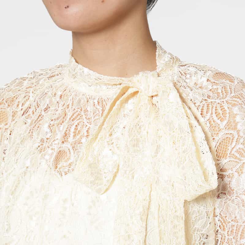 BARNEYS NEW YORK サイドボウ付き ラグランスリーブ レースブラウス （インナーキャミソール付き） IVORY