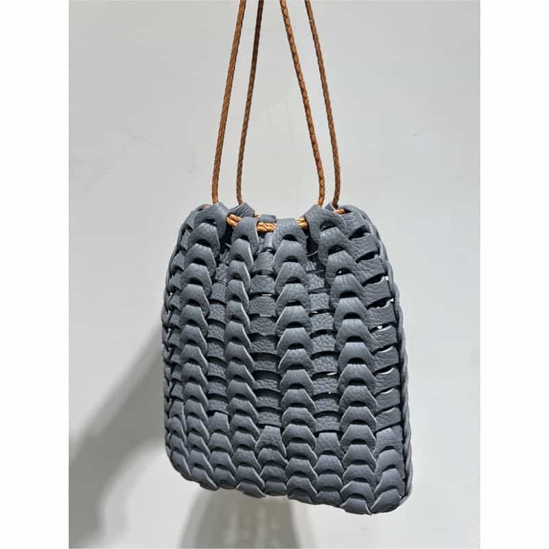 IL MICIO IL MICIO＜イル ミーチョ＞ 巾着バッグ "BOHOSACCHETTO" GRAY