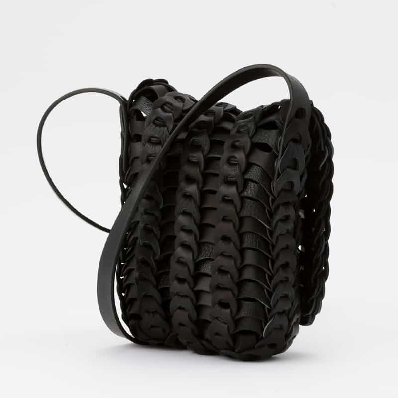 IL MICIO IL MICIO＜イル ミーチョ＞ クロスボディバッグ "B-86" BLACK