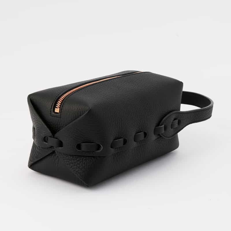 IL MICIO IL MICIO＜イル ミーチョ＞ ハンドルポーチバッグ "N-2" BLACK