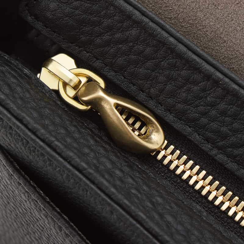 ETIAM ETIAM＜エティアム＞ ボディバッグ BLACK