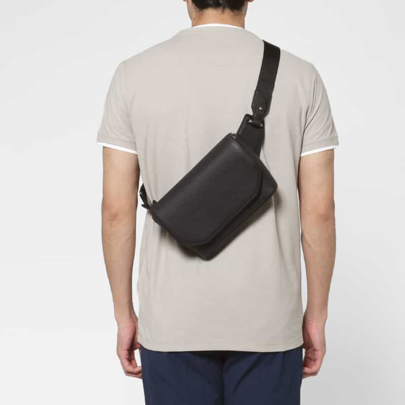 ETIAM ETIAM＜エティアム＞ ボディバッグ BLACK