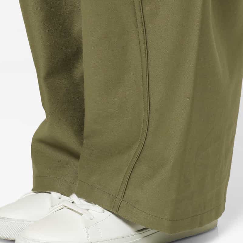 HYKE バックサテン バレルレッグパンツ KHAKI