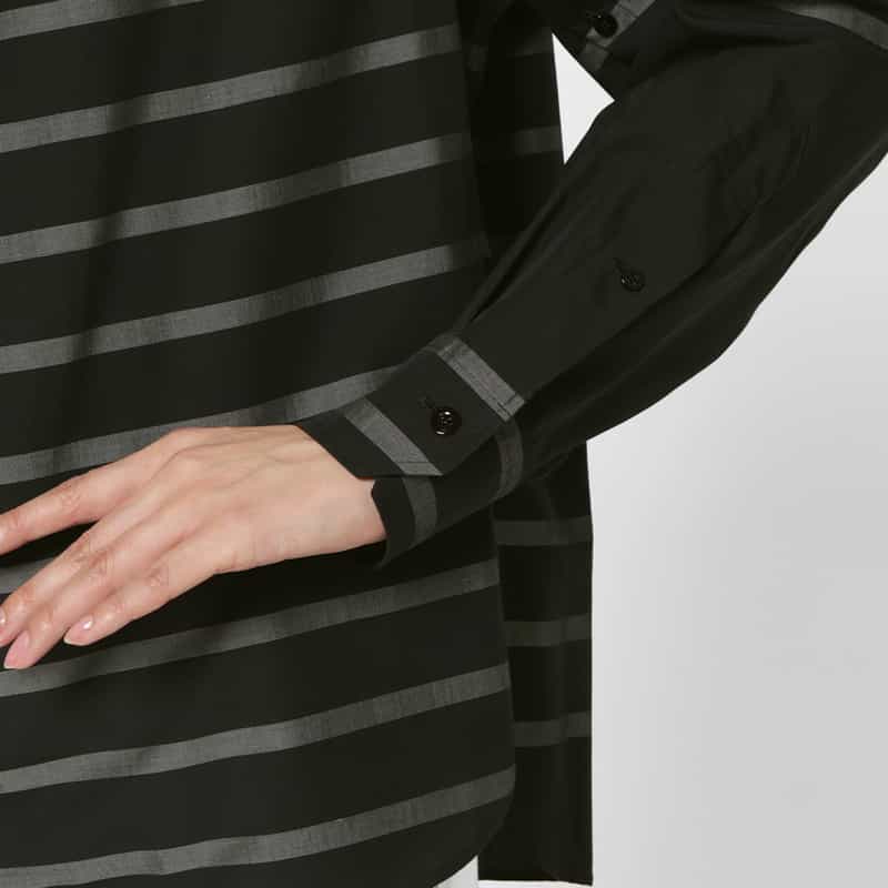 HYKE HYKE ＜ハイク＞ ツイル素材ストライプ柄カウルネックブラウス BLACK