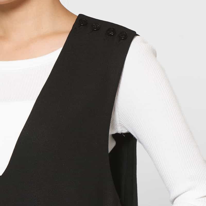 HYKE HYKE ＜ハイク＞ バックレースアップデザイン Vネックジャンプスーツ BLACK