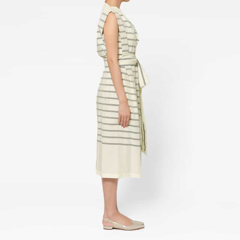 HYKE HYKE ＜ハイク＞ ツイル素材ストライプ柄カウルネックドレス IVORY