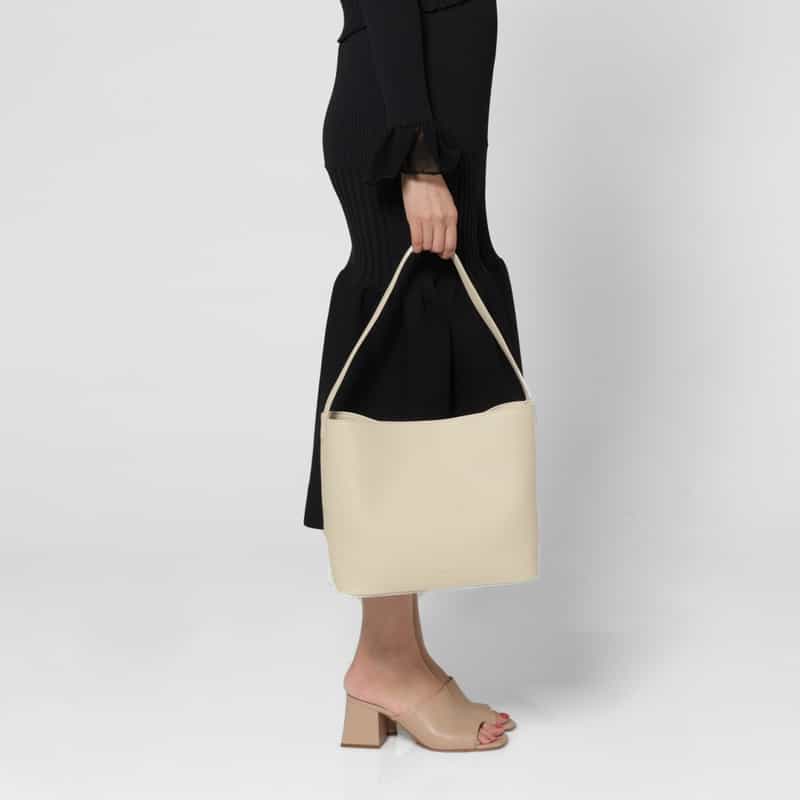 RYLAN RYLAN＜ライラン＞ ホーボーバッグ IVORY