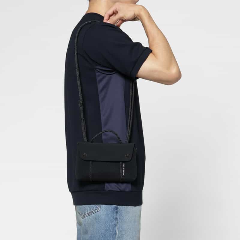 STATE OF ESCAPE STATE OF ESCAPE＜ステート オブ エスケープ＞ クロスボディバッグ"Compass" BLACK