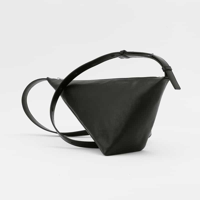 JIL SANDER JIL SANDER＜ジル サンダー＞ ショルダーバッグ BLACK