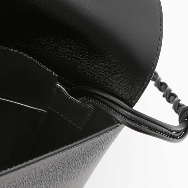 JIL SANDER JIL SANDER＜ジル サンダー＞ ショルダーバッグ BLACK