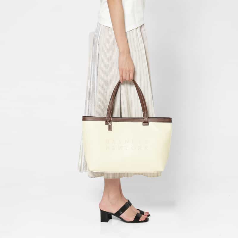 BARNEYS NEW YORK パンチング加工 ロゴトートバッグ BEIGE