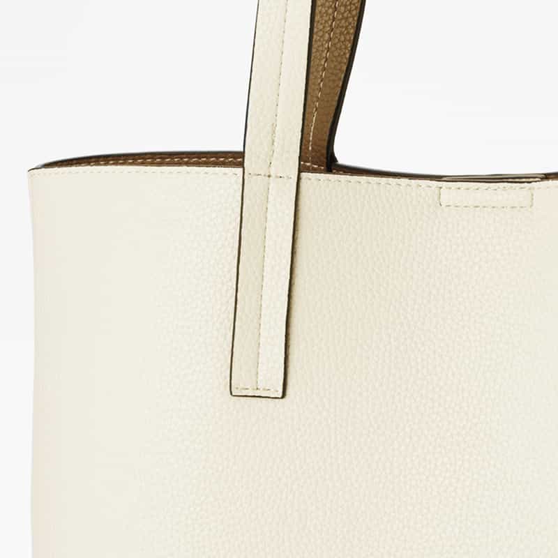 BARNEYS NEW YORK ロゴ入りトートバッグ WHITE