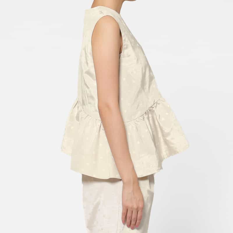 BARNEYS NEW YORK セットアップ ウォッシャブル ドット柄グログラン アシンメトリーフリルヘムブラウス WHITE