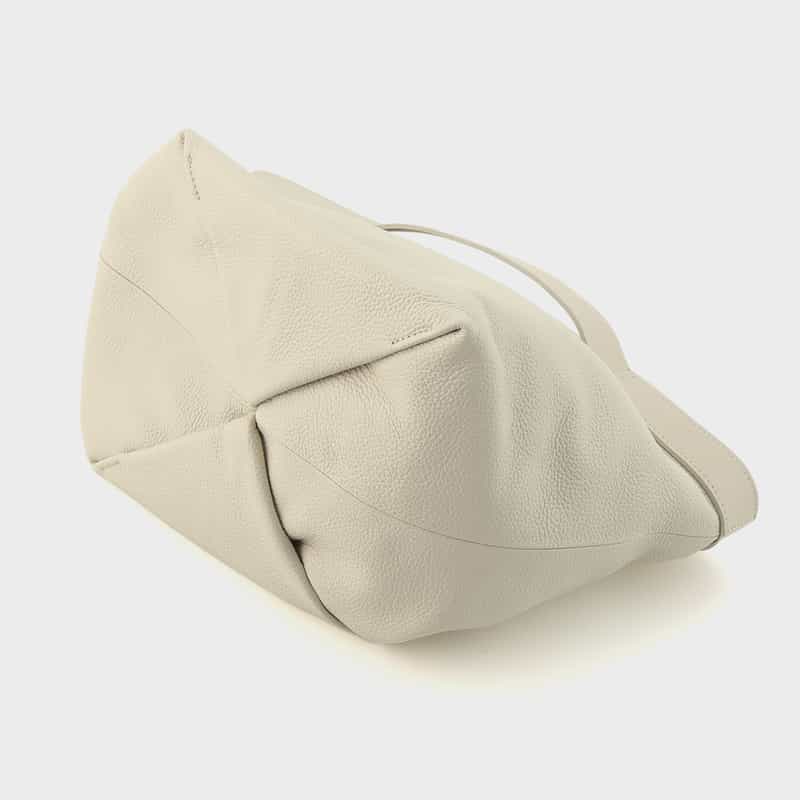 BUCKET BAGGAGE BUCKET BAGGAGE ＜バケット バゲージ＞ レザー ミニトートバッグ IVORY