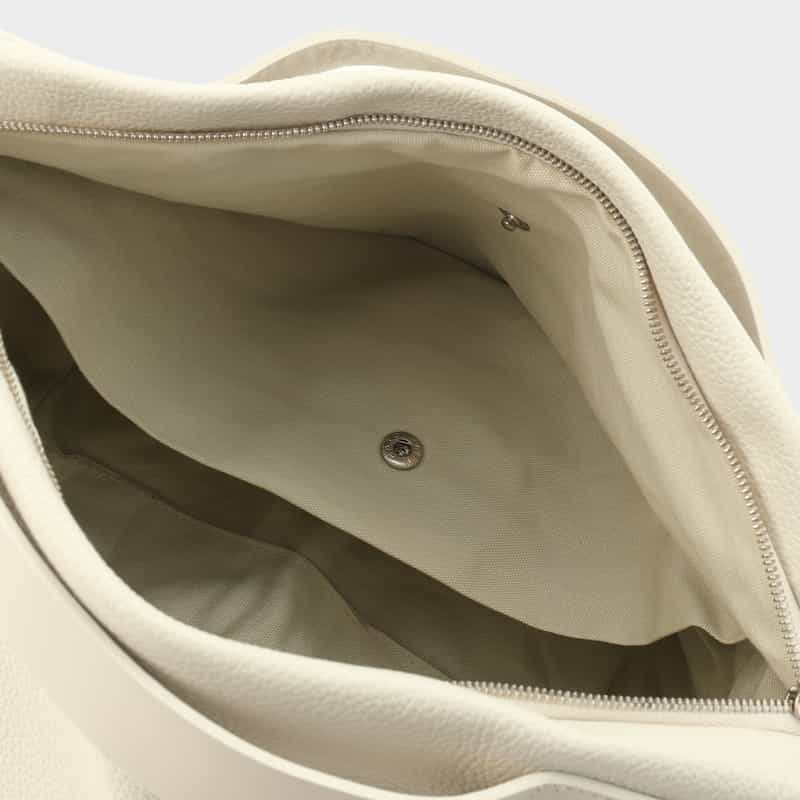 BUCKET BAGGAGE BUCKET BAGGAGE ＜バケット バゲージ＞ レザー ミニトートバッグ IVORY