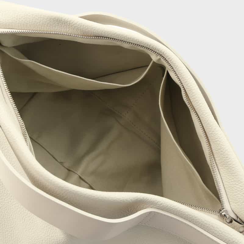 BUCKET BAGGAGE BUCKET BAGGAGE ＜バケット バゲージ＞ レザー ミニトートバッグ IVORY