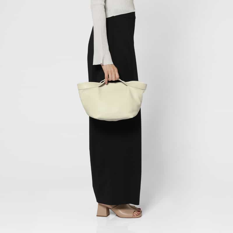 BUCKET BAGGAGE BUCKET BAGGAGE ＜バケット バゲージ＞ レザー ミニトートバッグ IVORY