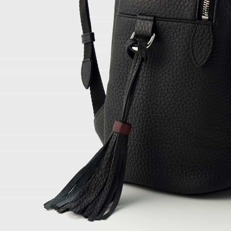 ACATE ACATE＜アカーテ＞ レザーバックパック BLACK