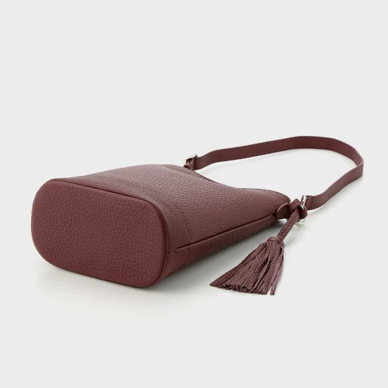 ACATE ACATE＜アカーテ＞ ショルダーバッグ WINE