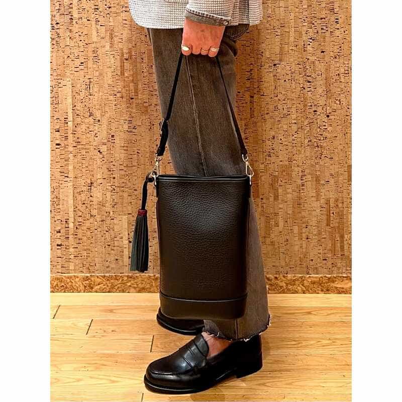 ACATE ACATE＜アカーテ＞ ショルダーバッグ BLACK