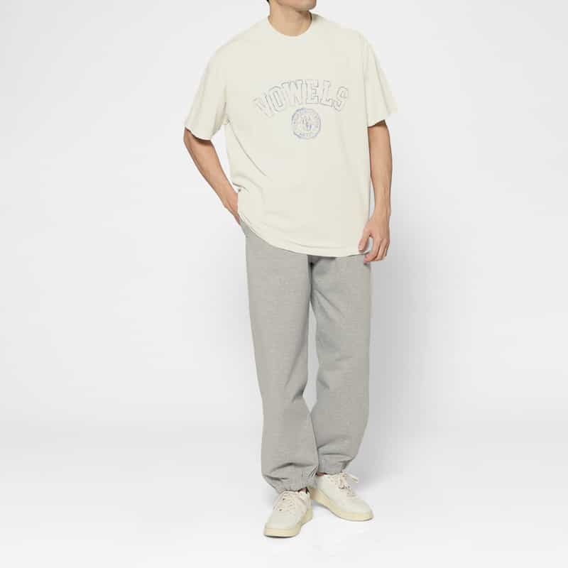 VOWELS VOWELS＜バウルズ＞ ロゴ入りTシャツ WHITE