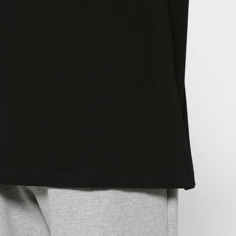 VOWELS VOWELS＜バウルズ＞ グラフィックTシャツ BLACK