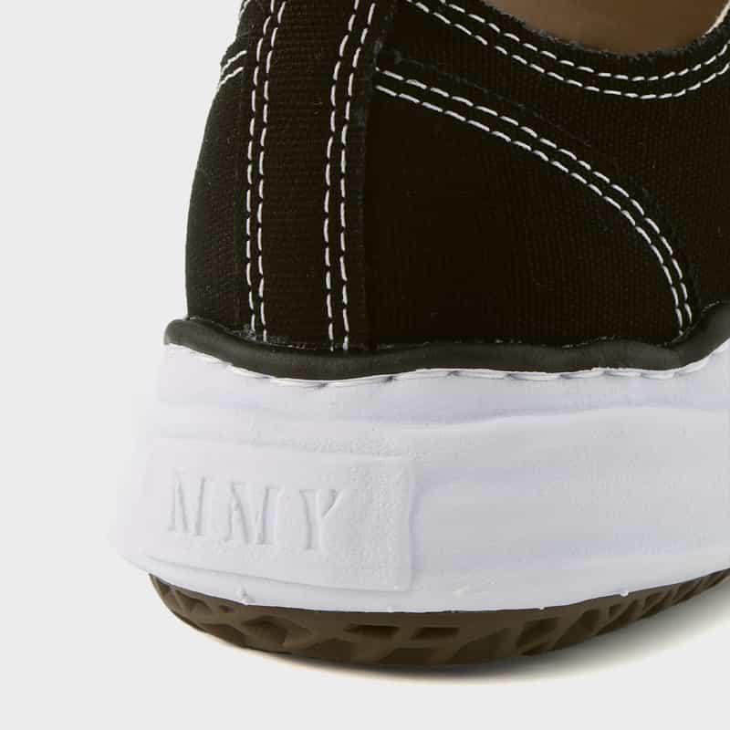 MIHARA YASUHIRO MIHARA YASUHIRO＜ミハラ　ヤスヒロ＞ スニーカー"PETERSON" BLACK