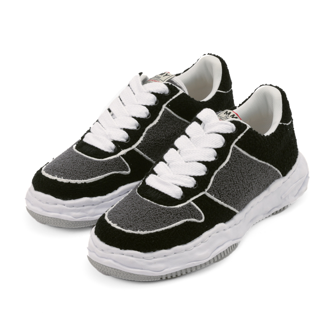 MIHARA YASUHIRO＜ミハラ　ヤスヒロ＞ スニーカー "WAYNE"