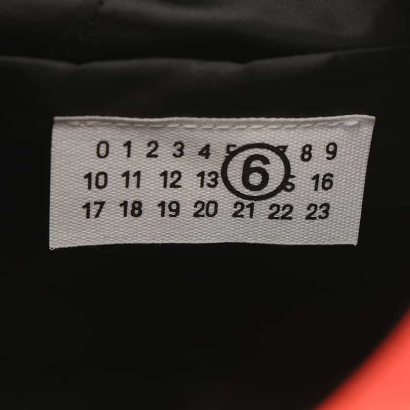 MM6 MAISON MARGIELA MM6 MAISON MARGIELA＜エムエム6 メゾン マルジェラ＞ スモールハンドバッグ “JAPANESE“ RED