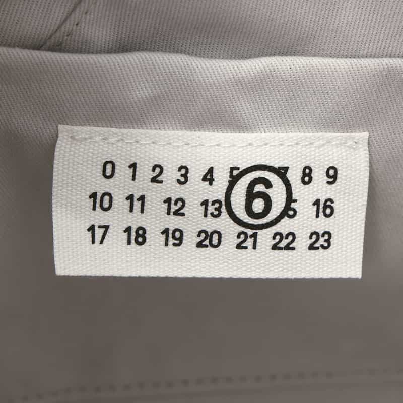 MM6 MAISON MARGIELA MM6 MAISON MARGIELA＜エムエム6 メゾン マルジェラ＞ メタリックハンドバッグ “JAPANESE“ SILVER